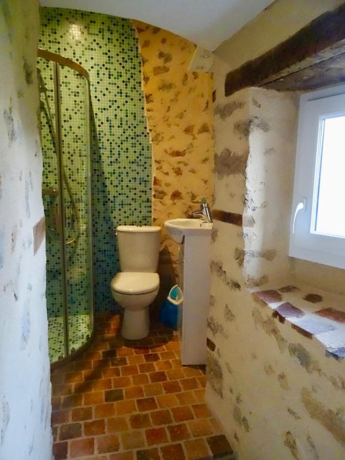 Bed and Breakfast Manoir De La Grand'Cour Soulgé-sur-ouette Exterior foto