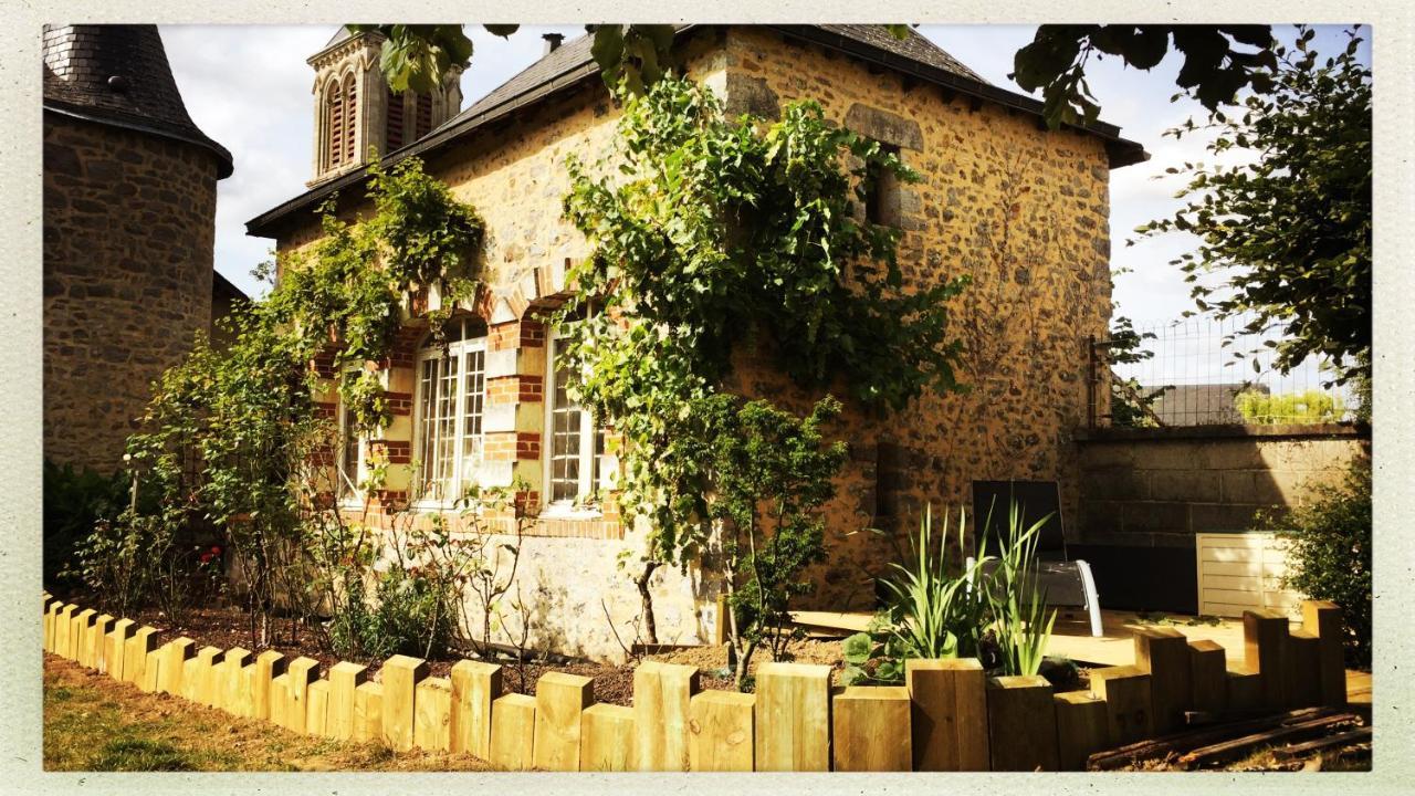 Bed and Breakfast Manoir De La Grand'Cour Soulgé-sur-ouette Exterior foto